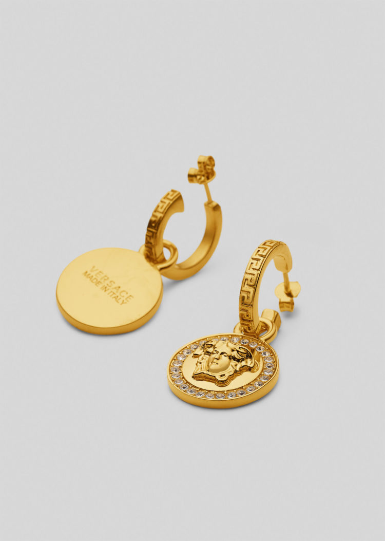 Versace-750x1053 Versace-750x1053